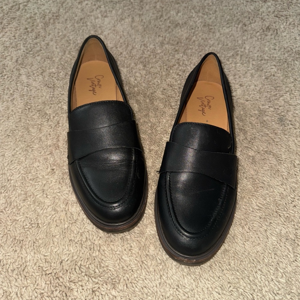 Black Leather Loafers!